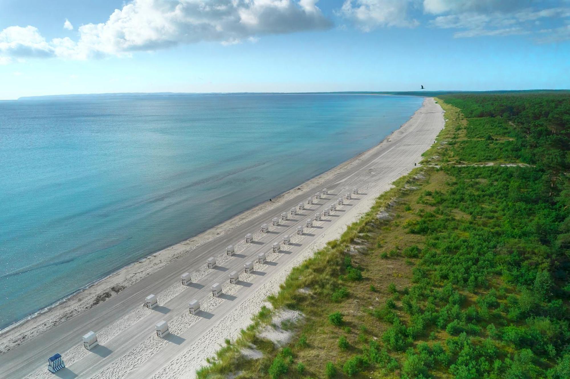 Aquamaris Strandresidenz Ruegen Juliusruh Esterno foto