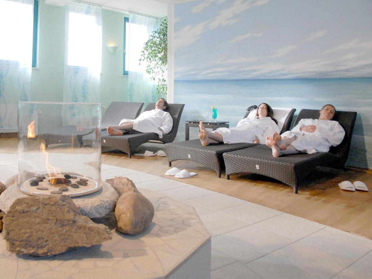 Aquamaris Strandresidenz Ruegen Juliusruh Esterno foto